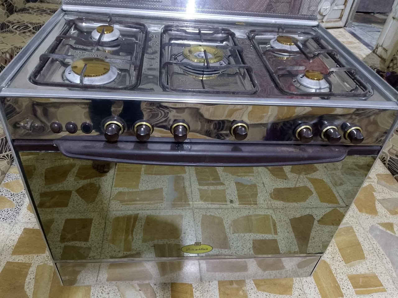 طباخ مصري باب اول شغال كامل نار زرگه نضافه%95 سعر180كربلاء حي النضال 📞*********** كربلاء, العراق
