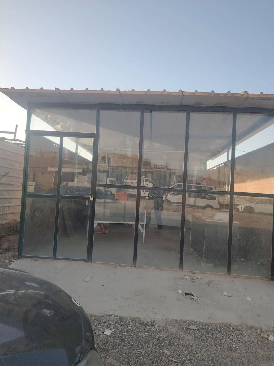 مكلف بالنشر
كشك للبيع طول 6متر الغرض 4 متر
كامل من جام خانه و سندويش تركي نوعيه الثقيله و حديد نوعيه جيده و ماء و كهرباء
المكان السنيه شارع التجاري (( السعر خاص )) 
الاستفسار
***********
متوفر واتساب
اكرم حمزة
