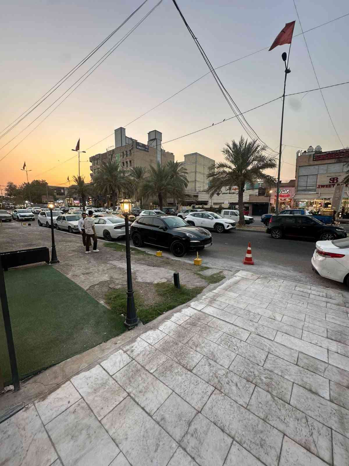 سلام عليكم
غرفه صاله خدمات تجاريه او طلاب او طالبات متوفر بي مصعد
الموقع :ع شارع 40 الاطفاء
السعر 650
للاستفسار التواصل:***********
