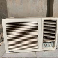 مكيف طنين نضيف بطل شرط التبريد ونضافه فول   الواتساب ٠٧٨٢٣٦٧٩١١٧