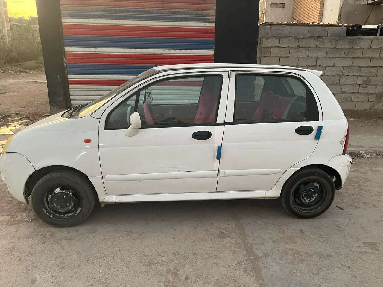 سياره كيوكيو موديل ٩ سياره نضيف كلش كير محرك مكفولاتتبريد شغال سياره مكانه محموديه ضبربه مابيه ولا دعمه مجرد شخوط بسيط رقم ***********سعر ٢١
