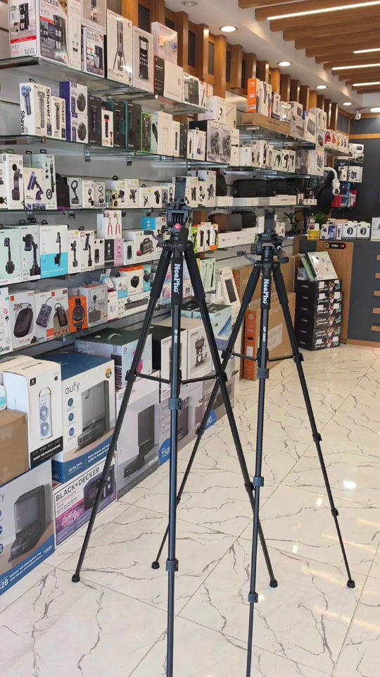 ستاند تصوير بثباتيه خيالية للاستعلام المكثف يشتغل للموبايل وللكاميرات 🛒 كل منتجاتنا: www.telephony-store.com 💳 الطلب بالتقسيط عبر سوبر كي: app.gini.iq/deeplink/telephonycenter 📍 العنوان: المنصور، الشارع الرئيسي، مقابل جامع الرحمن، قرب مرمره سنتر 📞 *********** - *********** ⏱ أوقات العمل: السبت–الخميس: 10ص–12م الجمعة: 4م–11م 🛵 توصيل متوفر داخل بغداد والمحافظات 📱 تابعونا: فيسبوك | انستغرام | تيك توك | تلكرام @telephone.iraq
