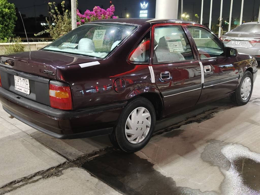 اوبل فكترا موديل 1991 حجم 18 قايش عريض باور استيرن سنويا مشروع وطني لغايه 2028 كوبون بانزين موجود سياره بدون ضربه هلالات صبغ + قطعتين صبغ اثر جراد كير محرك صدر كهربائيات كله بل شرط سياره جاهز من كل شي سعر 39 شراي خابر على رقم *********** كركوك, العراق
