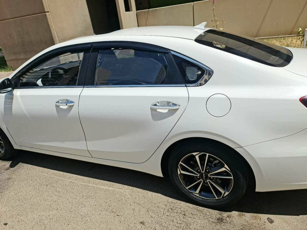 اللهم صلي ع محمد
K3
2022
كفاله السياره 
عداد41
موصفات
مثبت سرعه
فتحة سقف
اشاره مري
حساس للصدوق يفتح ع الاشاره
بصمة ابواب
بصمة تشغيل
5اضمة قياده 
تبريد قطعتين ثلج🥶❄️
داخل جلد 
تحكمات فول
رقم سليمانيه جديد 
هزه جديد 
بسمي يعني لا شركه ولا كردي
السعر 128
مكان السياره الدوره حي الميكانيك
ه‍..*********** بغداد, العراق
