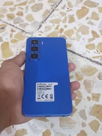 انفنكس هوت 60i • ٢٥٦/٨ • شاشة ١٢٠هرتز