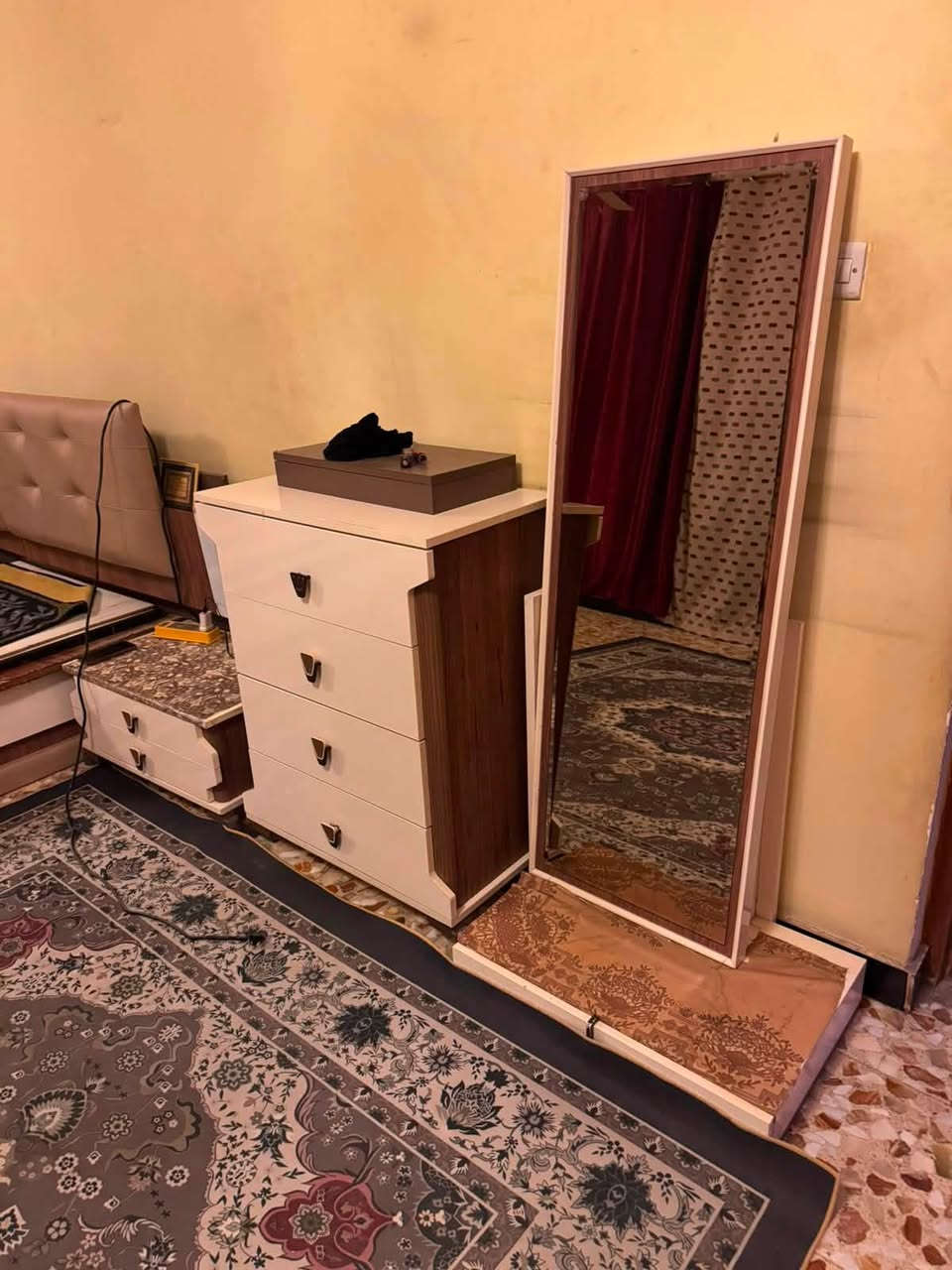 غرفه نوم تركيه للبيع سعر ٤٥٠ للاستفسار ***********
