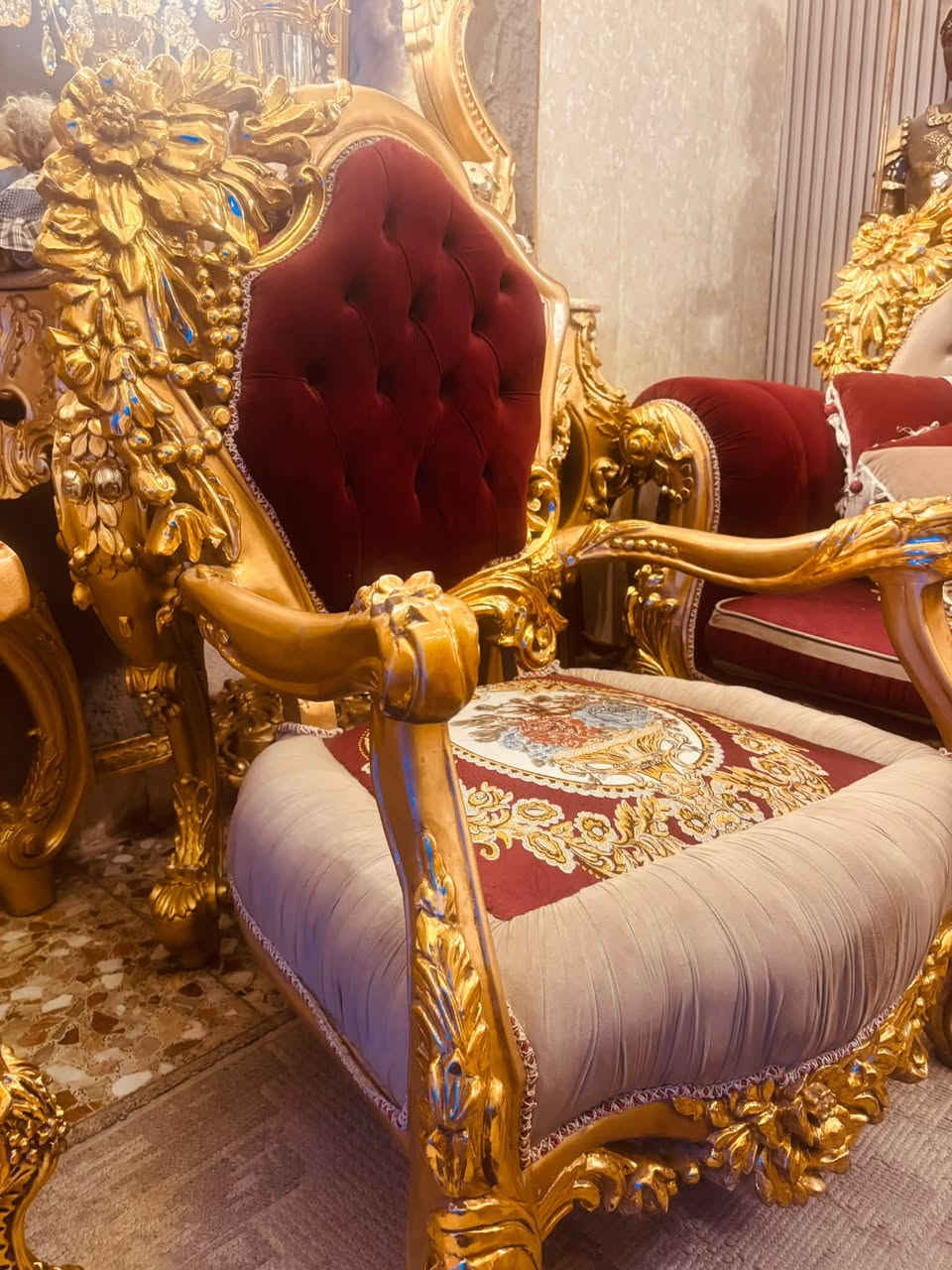 تخم زان • كنب • مصري
