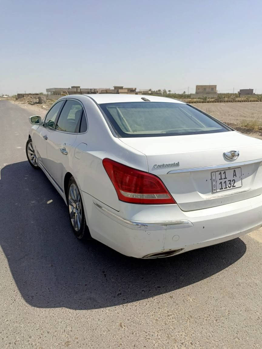 ### *للبيع هيونداي جنسس Centennial 201
*المواصفات:*
✅ *الموديل:* 2011 
✅ *المحرك:* V8 4.6L خيط بخار - ما مفتوح
✅ *الرقم:* بغداد 11 أ 1132 - تحويل مباشر
✅ *الماشية:* 163 الف كم
✅ *المواصفات:* فول سنتينيال - بصمة + تشغيل عن بعد + شاشة + نافيجشن + تبريد دبل DUAL + تدفئة وتبريد كراسي + ميموري + كروز + حساسات + نظام صوت Lexicon
✅ *الداخلية:* جلد بيج × بني + خشب فخم + تحكم ستيرن كامل
✅ *الكير:* اوتوماتيك + سبورت مود

*الصبغ:*
جاملغ امامي فقط صبغ ، باقي السيارة مكفوله
 + قشور بالبونيت

*السعر: 129 ورقة* وبيها مجال بسيط للطيبين
*المكان:* تاجي - بغداد
*للاستفسار:* ***********

#جنسس_للبيع #هيونداي_جنسس #VS460 #V8 #سيارات_بغداد #تاجي #للبيع_المستعجل الفلوجة, الأنبار
