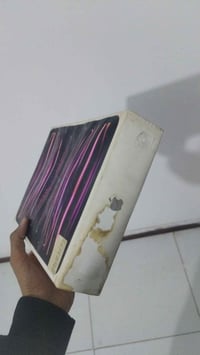 آيباد برو M2 • ١٢٨ جيجا • النجف