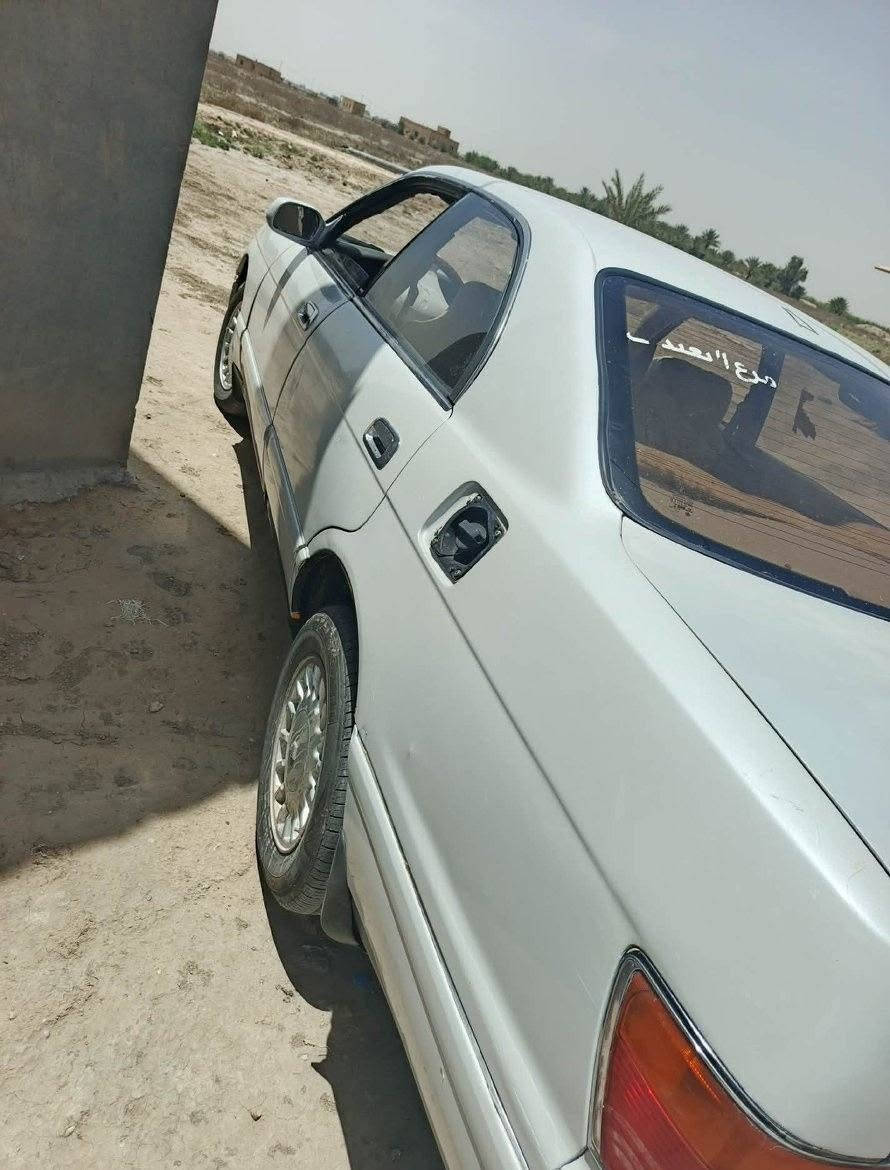 سلام عليكم للبيع بطه منفصل مديل 2000 محرك 2ونص كير كفاله مكفولات رقم ميسان نكليزي تحويل ثاني يوم كهربايات شقاله من طول لطول سياره جاهزه مكفوله من الكلبه وضربه سياره جاهزه تخم تاير حداديه جديده 
سعر 45 وبيها مجال 
مكاني سماوى قضاء الخضر 
تصل ***********‬‏ 
مكلف بنشر
