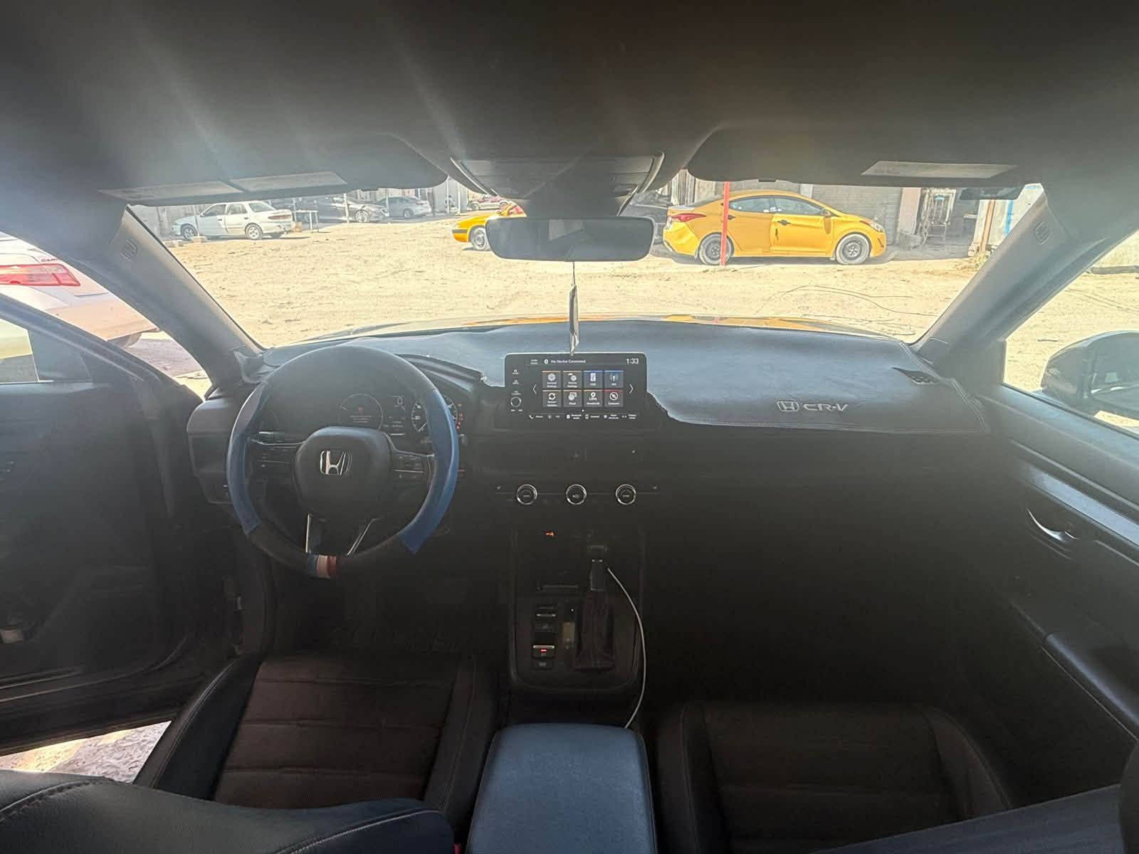 السلام عليكم 
2024 HONDA CR-V, SPORT-L
حادثها بنيد مبدل ومصبوغ 
مواصفات معروفه 
السعر 220 ورقه وبيها مجال 
اعتذر عن لمراوس فقط بيع 
صور الحادث بالمنشور ورقم الشاصي 
الاستفسار 
***********
