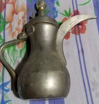 دلة قديمة • ختم من جوه