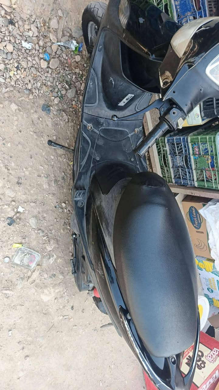 دراجه ماكس لبيع
سعر ب450 وبيها مجال
الاتصال ***********
