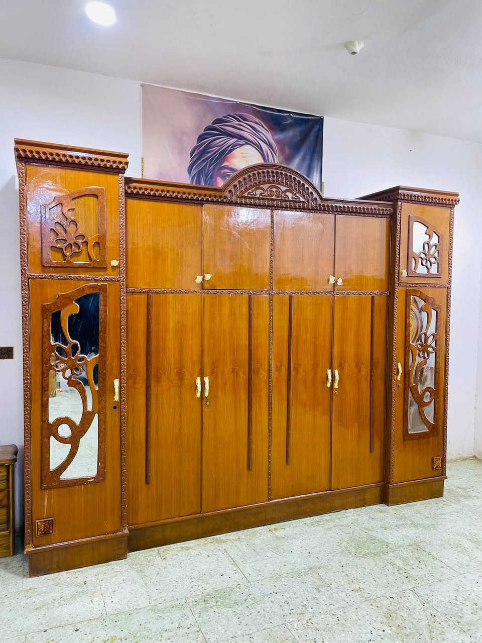 سلام عليكم غرفه كامله سعر 350 متوفر توصيل عنوان بغداد مدينه الصدر اي استفار ع رقمي *********** بي واتساب

