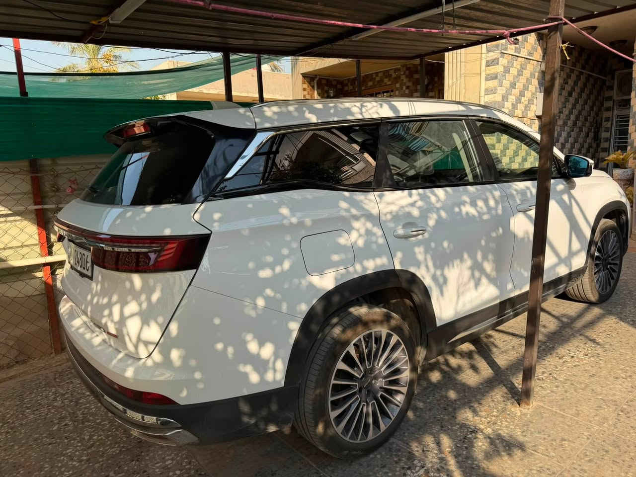 - جيتور X90 plus موديل 2023
- ماشية 3138 بعدها زيرو 
- المحرك 2.0 توربو 
- ⁠5 مقاعد  
- رقم اربيل باسمي 
- بصمة فتحة بانوراما حساسات 
- ⁠5 كامرات محيطية 360 درجة 
- تبريد ثلج مركزي 3 قطع 
- كرسي 2 كهرباء  
- تدفئة مقاعد خلفي وامامي 
- تبريد مقعد السايق 
- وباقي المواصفات معروفة مال جيتور 
- السيارة نظيفة جداً بعدها زيرو ماعدا الملاحظات شخوط بسيطة موضحها بالصور 
- السيارة بعدها بضمان الشركة مبدل دهن مره وحدة فقط اول ما اخذتها 
- السعر 180 ورقة وبيها مجال 
- مكان السيارة بغداد اليرموك 
- للاتصال ***********
