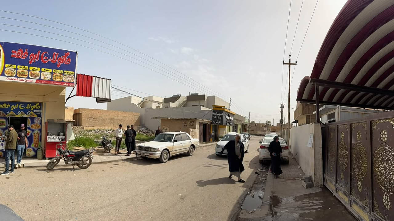 مقابل مستشفى بيجي • ٣٠٠م • محل