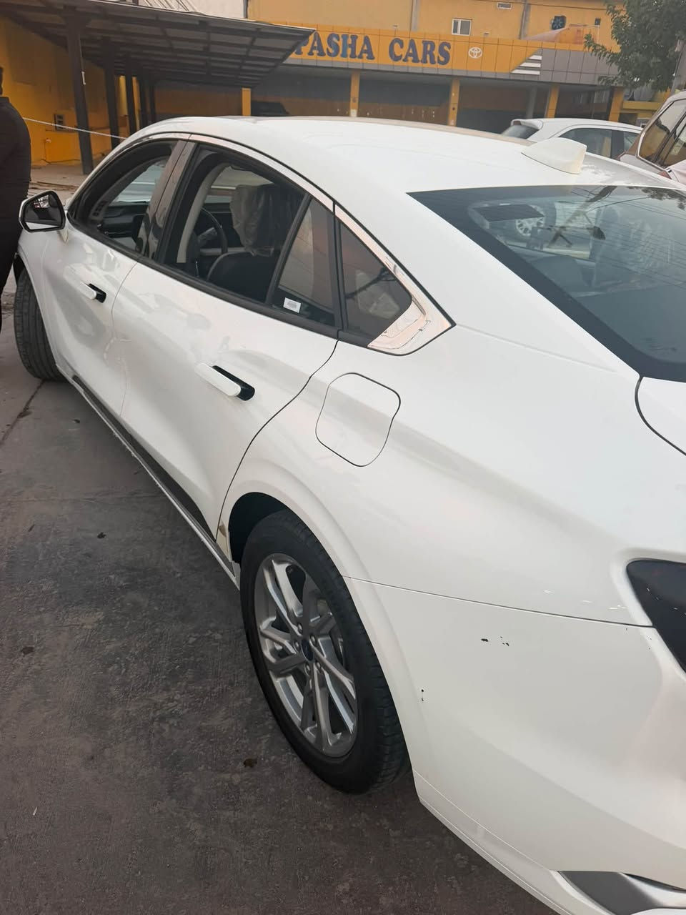 فورد توريس
2024
وارد خليجي شركه القاصد 
ماشيه 60 الف كيلومتر 
للبيع للبيع 
الاستفسار 
***********
