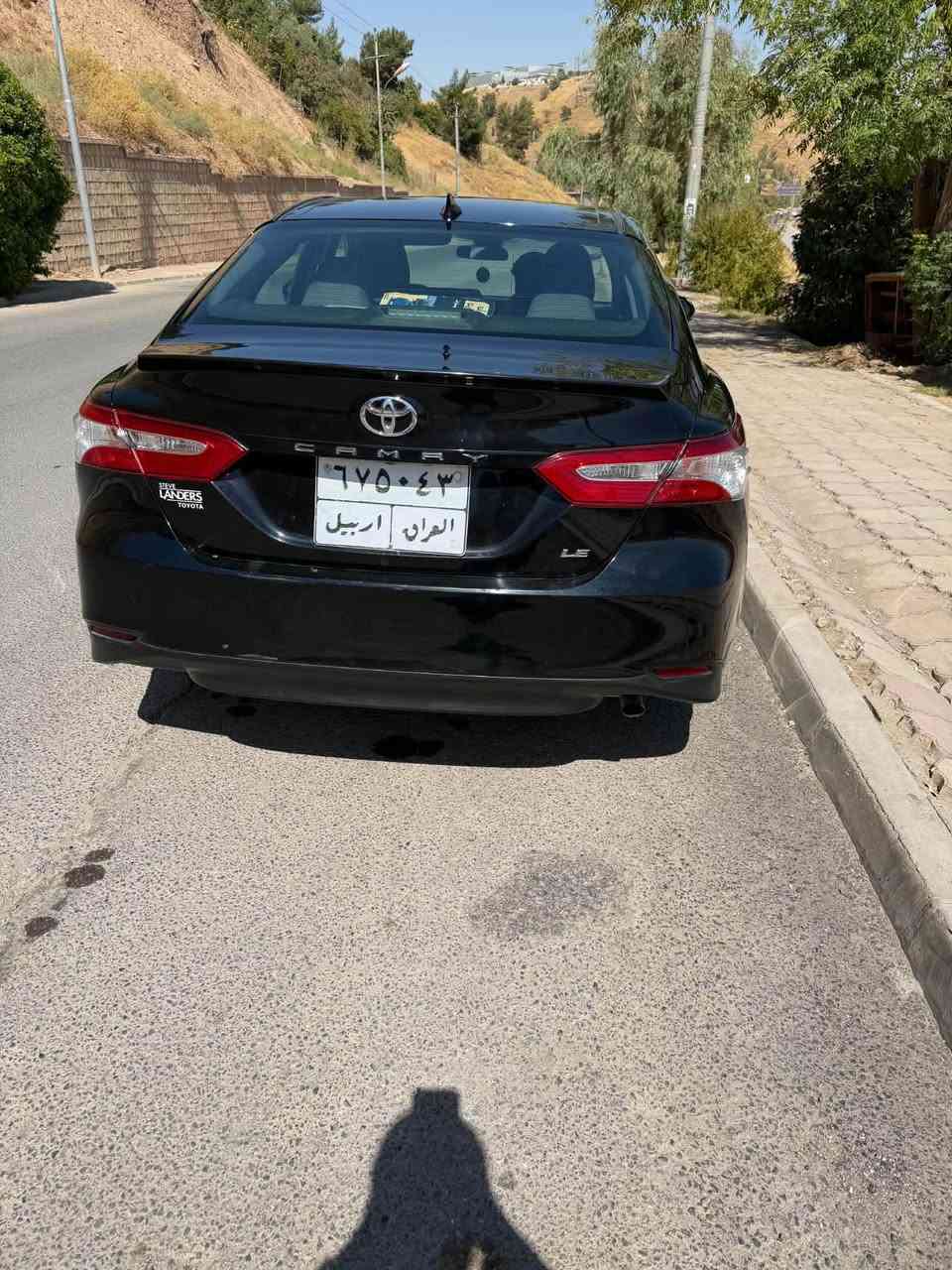 سەنەوی تازە بەسەر چوە غرامەو 
بەناوكردن بەشەرت
سەیارەكە زۆر پاكە بوڕغی تیابانەدراوە هەموو گیانی بەشەرت تەنها بۆینتو چەمەلەغێكی سبووغە ناوی نەگرتووە
*********** كويسينجاك, أربيل
