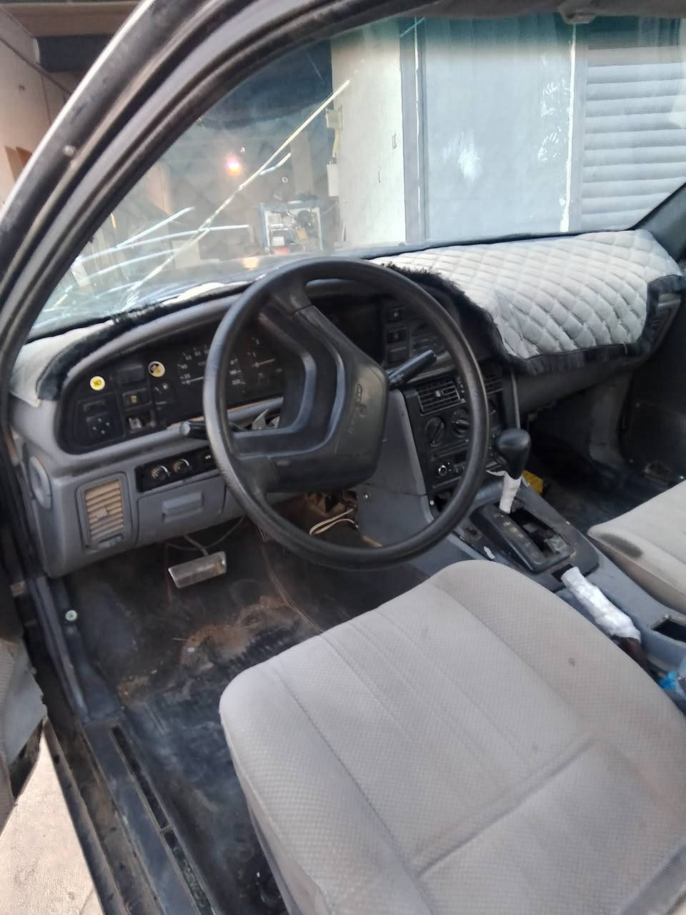 داوێی برێنس گێڕ ئۆتۆماتیک کامل کارە بای ئیشدە کات گێڕو مە کینە بە شە رت کامل ئە شیای تە بریدی پێوە یە بە س قایشی تە بریدی پێوە نیە ئاڕم سلێمانی ***********
