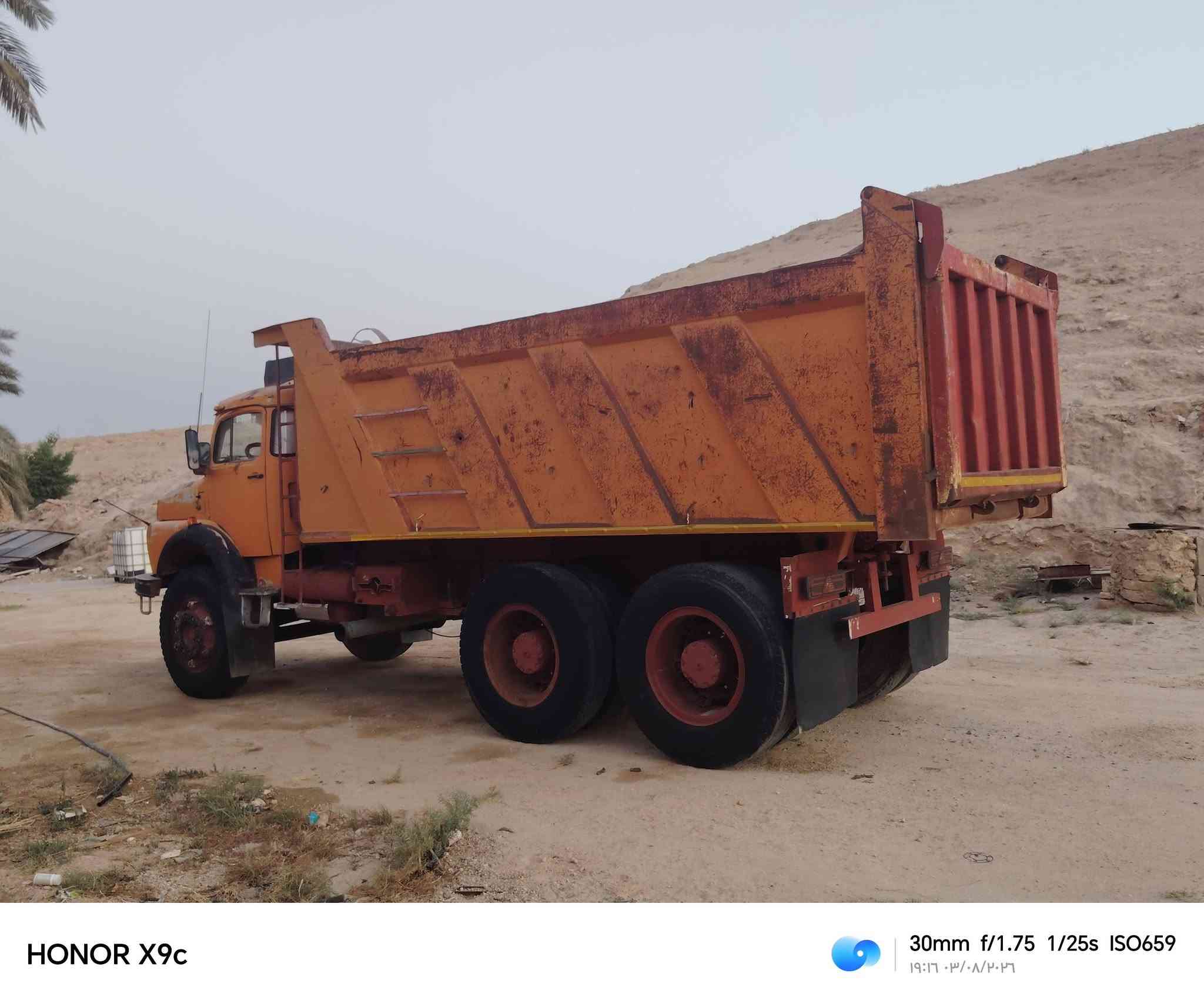 سلام عليكم اقجم البيع موديل 80سياره بلاديه بيها صبق بجم سعرها 55وبيها مجال الشراي يتصل***********
