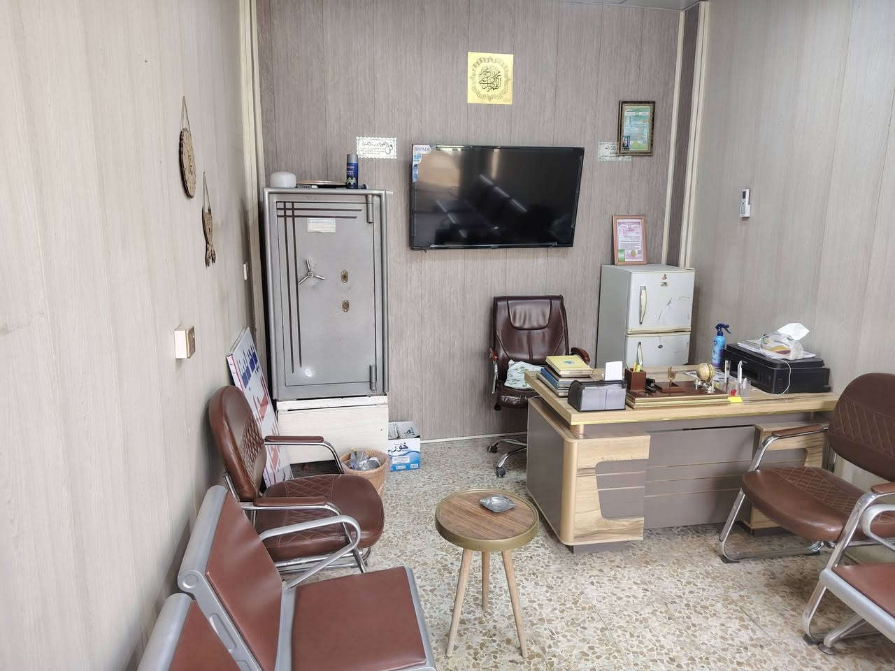 محل • للبيع/للإيجار • البلديات شارع المرور