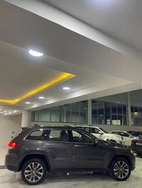 للبيع جيب لاريدو موديل ٢٠١٨ لمتدد __بعد مواصفات لمتدد معروفه __كلين تا...