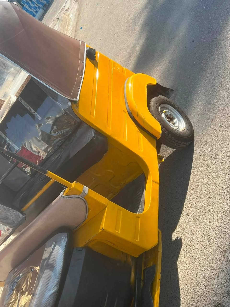 سلام عليكم تكتك ٢٠ للبيع رقم و سنويه مكان الزعفرانية سعر ٧ ملاين
***********
