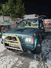 لجيب شيروكي(شخاطة ) موديل ١٩٩١ رقم سليمانية محرك vvt(2500) عنونها بغدا...