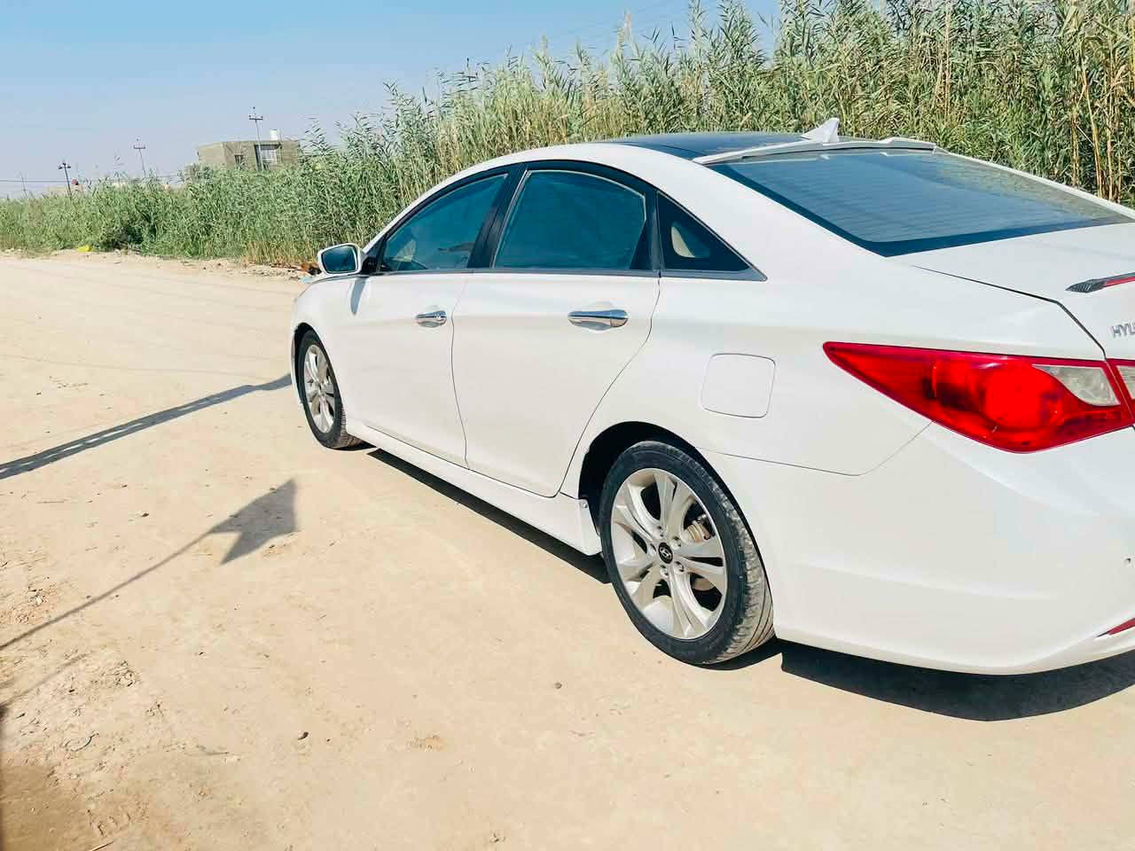 سوناته مضلع
1موديل ٢٠١١ خليجي 
2رقم أربيل تحويل مباشر تريد وكاله بل خدمه 
3فول موصفات بنراما ١/١ عده البصمه 
4مكفوله كفاله عامه فقط بيه صبغات بل هلالات والباقي سونار
5تبريد ثلج تدفئه 
6محرك ٢٤٠٠دوش كفاله 
7تخم تاير حداديه صدر جديد 
8سياره جديده مال جناي مكاني بابل الحمزه الغربي ترهم مراوس ب سوناته او جارجر او أوبتما او بيكم كريت 
‏٩رقم الهاتف ***********بيه وتساب //الثيررر ***********
***********
