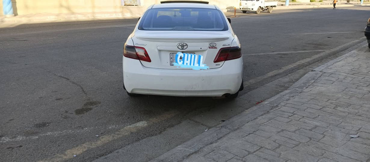 سلام عليكم مرخصه لا دمن
كامري 2008خليجي فول مواصفات GLX
كير مكينه صدر تخم تاير تبريد ثلج سياره جاهز 
بيه صبغ كم قطعه بدون اي دواخل 
مكان فلوجه الكورنيش السعر 93وبيه مجال 
*********** رقم بغداد انكليزي

نص مكتوب في الصور:
- CHILL