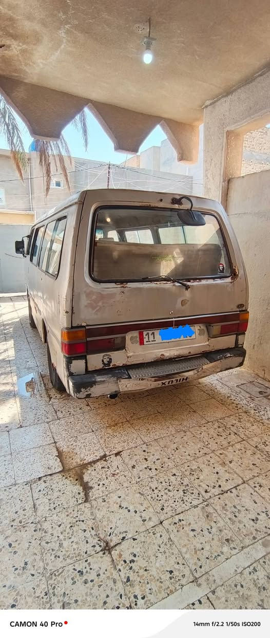 سلام عليكم كيه بسته مديل 93 رقم بغداد نكليزي سنويه لل29 
مكينه مكفوله كير بس الثالث يفلت كهربائيات كلها شغاله من الدعاميه للدعاميه بطنها نضيفا تايرات جدد باتري جديد
مكاني كوت
***********
(اني مكلف بل نشر)
