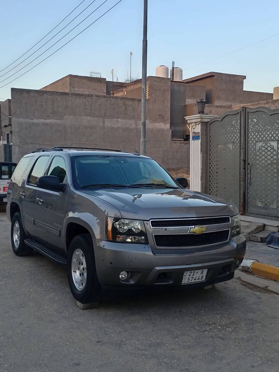 تاهو ٢٠٠٩ للبيع مكفوله من الضربة فقط اربع قطع بارد محرك وكير شرط الفحص محرك ٥٣٠٠ كشنات اماميه كهرباء تدفىه وتبريد السع ٢٠٠ مع المجال كشنات جلد اسودللاستفسار الإتصال على الرقم *********** مكاني السماوة
