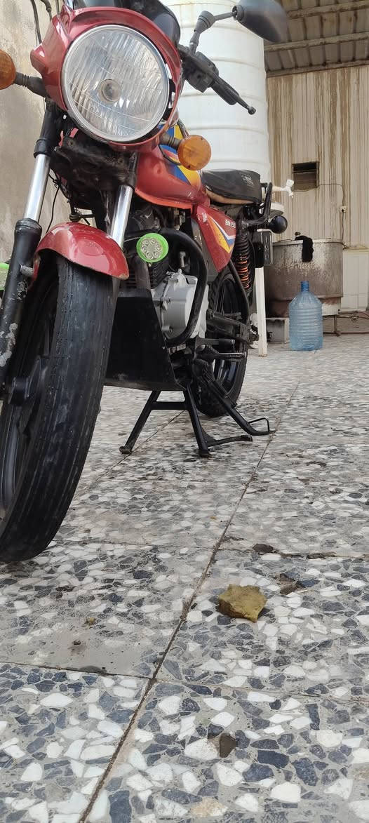 بوسكر للبيع رقم وسنويه بأسمي  دراجه حلوه نظيفه مديل 2020 كلشي شغال سلف كهربائيات مفتوحه وبيها صوت لو زنجل لو مساطر محرك
مكاني البصرة كرمه علي ابو صخير رقمي  ***********
سعرها مليون وثمانمئة 
بوسكر للبيع رقم وسنويه بأسمي  دراجه حلوه نظيفه مديل 2020 كلشي شغال سلف كهربائيات مفتوحه وبيها صوت لو زنجل لو مساطر محرك
