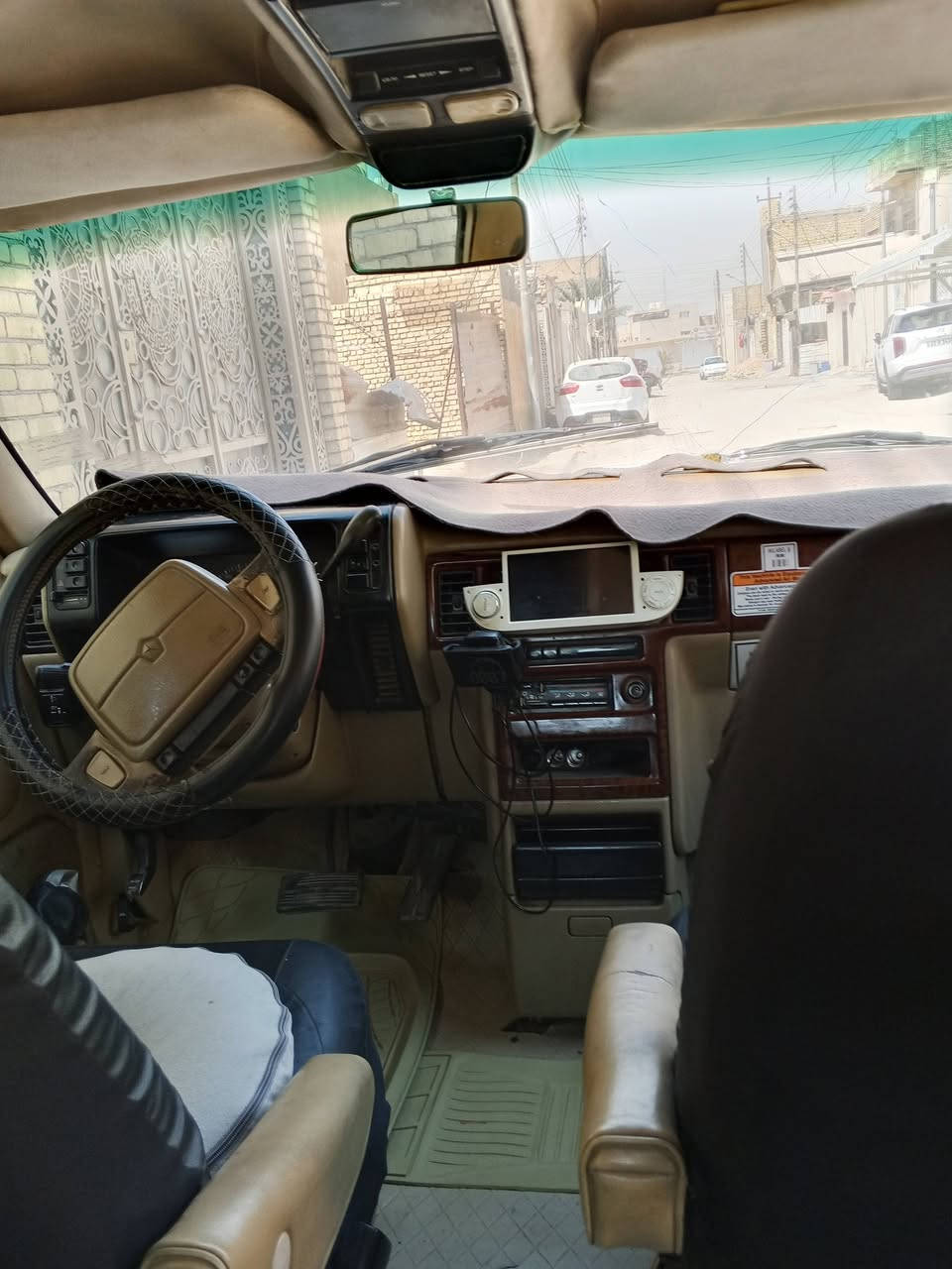 دوج كلايسر 1991 تدفئه تبريد السياره عالبلاد رقم ديالى مشروع وطني وكاله عامه بسمي السنويه بعد سنه يله تصقط مكينه 330 السعر 35 وبيهه مجال حك الجيه ميسان العماره قرب كراج بغداد ***********
