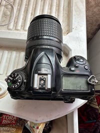 كامرة نيكون ٧٢٠٠ • حالة ٨٠٪ • واتساب