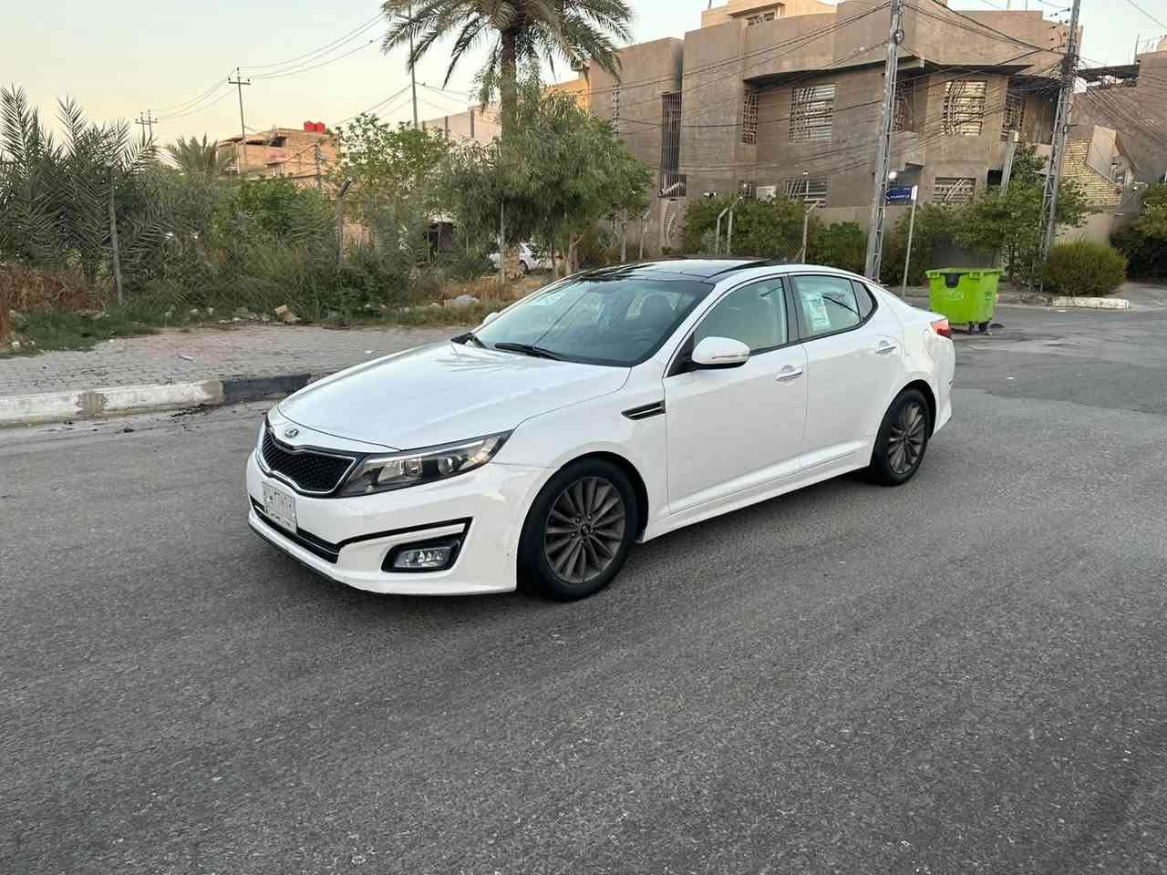 السلام عليكم *********** للبيع كيه اوبتمه وارد أمريكي موديل 2015 طخته حافه بنيد وجاملغ بدون دواخل السعر (107) مواصفات السياره فول ١/١ بنراما بصمه تشغيل وبصمه أبواب تحكم ستيرن جهتين شاشه وكامرا خلفيه كشنات جلد + كهربائي + ذاكره داخل أكريمي ٨ سماعات ان فن تي كشنات تدفئه تبريد مكينه 2400 ويل كب كروم أشاير بلمري مري شفط مثبت سرعه تبريد قطعتين تدفئه تبريد بلستيرن مكينه وكير وحداديه وتبريد وتخم تايرات بحاله ممتازه جدا جدا رقم بغداد مشروع وطني تحويل مباشر مكان سياره في كربلاء
