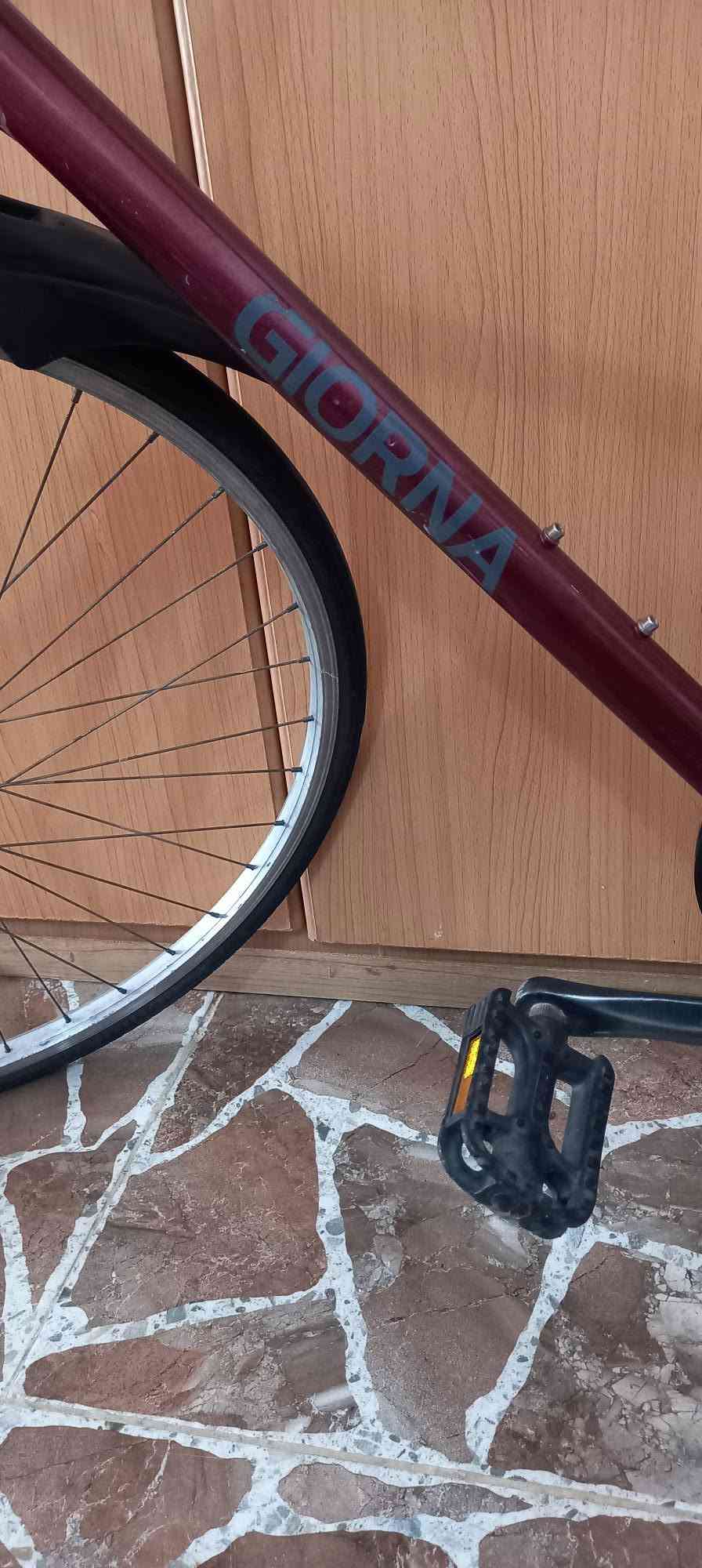 Girona C700 • نظيف جدا • خفيف وسريع