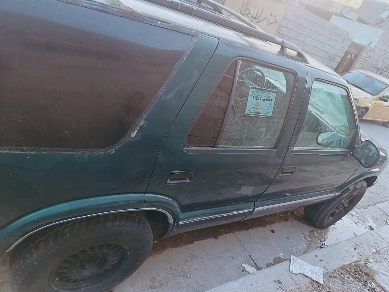سلام عليكم للبيع والمراوس حسب لاقناعه سياره  بليزر مودل 1996 خير من الله مكينه وكير مكفولات.  شراي يتصل ***********0 بكاني بغداد
