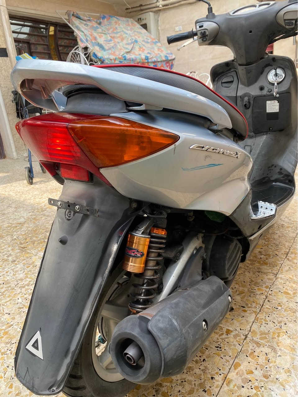 🏍️ للبيع دراجة سكنس ياباني 🇯🇵

🔹 النوع: سكنس
🔹 الموديل: نثية
🔹 السرعة: 110 كم/س
🔹 المسافة: 21 ألف كم
🔹 التعديل: مزودة رياضي
🔹 اللون: سمائي 💙
🔹 الأوراق: موجودة
🔹 السعر: مليون و250 ألف دينار 💰
🔹 يوجد مجال بسيط بالسعر للجادين
مكاني بغداد الكاظمية

📞 للتواصل: *********** بغداد, العراق
