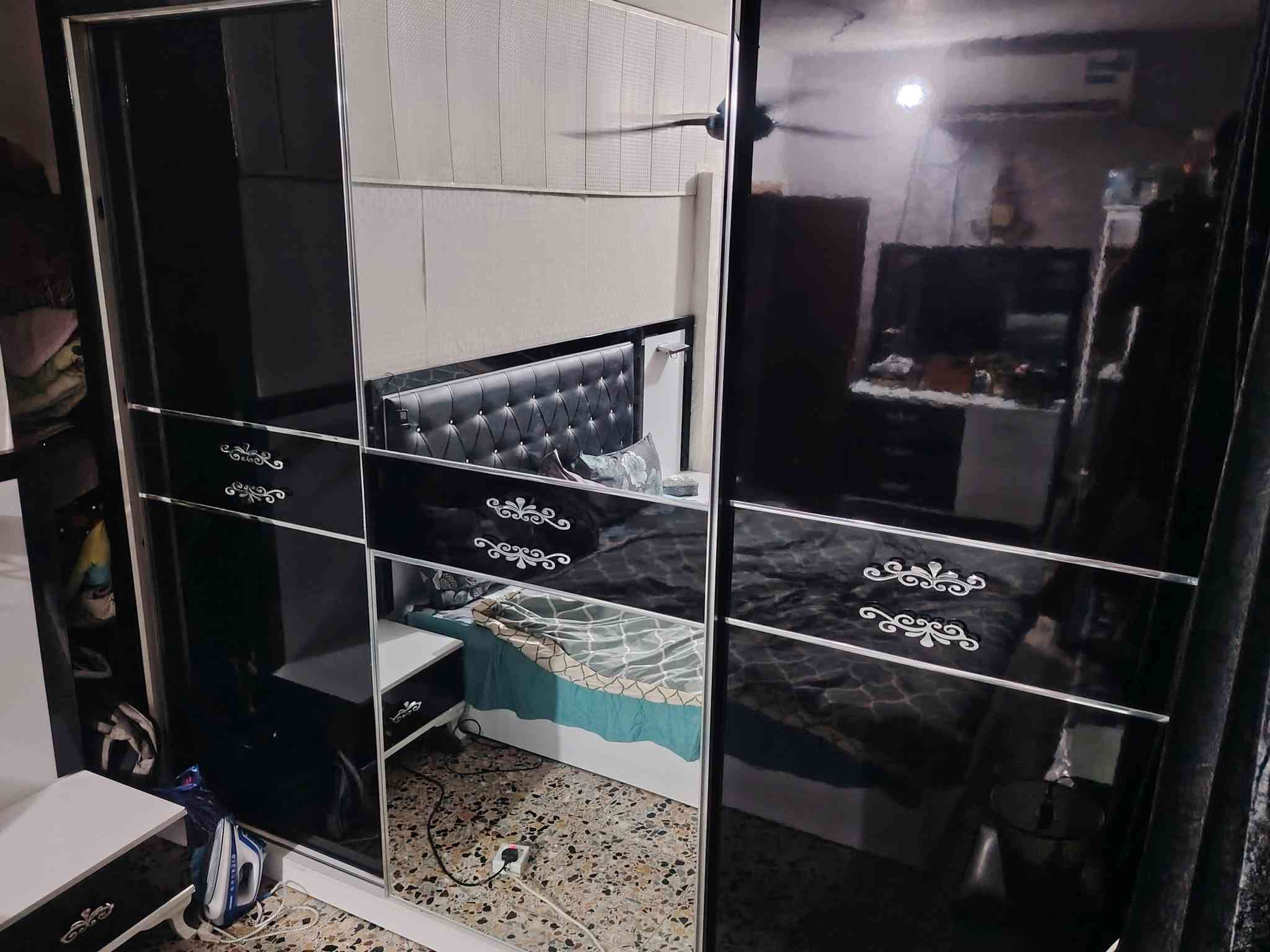 غرفه اخشاب • اسود • ٩قطع