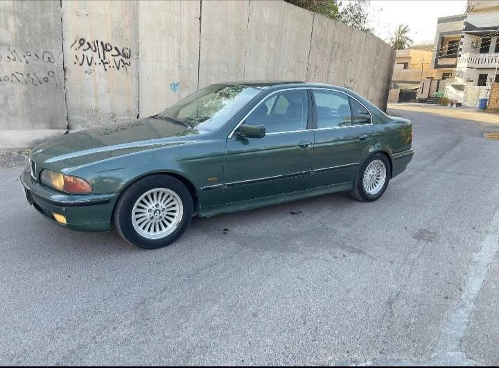 سلام عليكم
للبيع بي ام صقر حجم 528 رياضي  اصل موديل 1997 باسمي سنوي لل28 رقم انبار 
ضرر جاملغ امامي عكس السايق . مصبوغه عام 
محرك وكير جدد مكفولات تبريد شغال ثلج 
تخم تاير جديد صدرين جدد بدون نقص 
فول مواصفات سلايد روف داخل جلد كهرباء 
كهربائيات كلها شغاله
السعر 75 وبي مجال للشراي العنوان بابل -القاسم
***********
