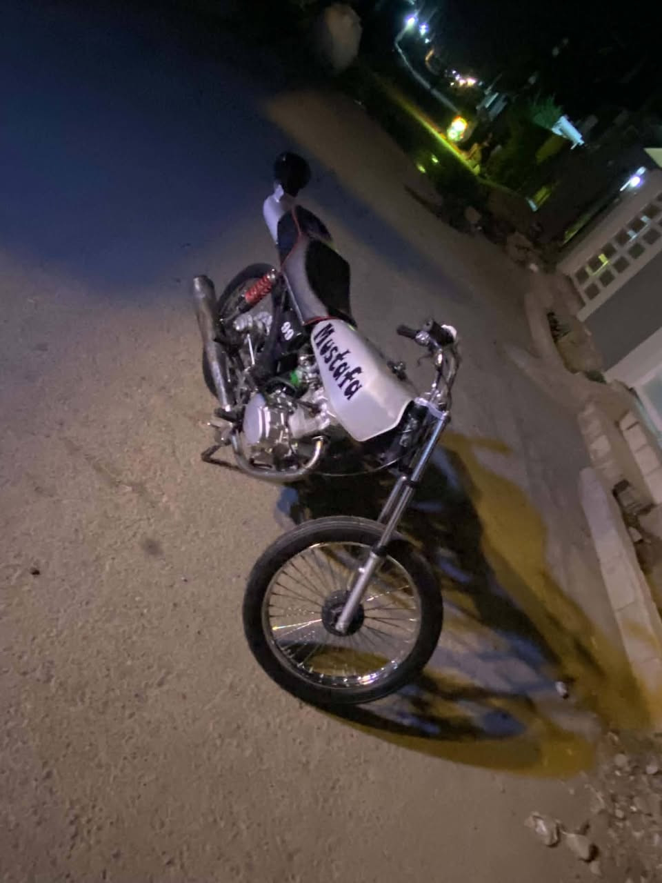 السلام عليكم نامه شلامجه موديل 23مكيينه تعمير 26 خير من الله شلعه موعدل لاتبخير ولا تنقيص ولا تنضيح الدراجة 

حلوه ومرتبه كدام عينك السعر450وبيه مجال الشراي ويدلل

او مراوس حسب القناعه 

الشراي يتصل ويدلل ***********
