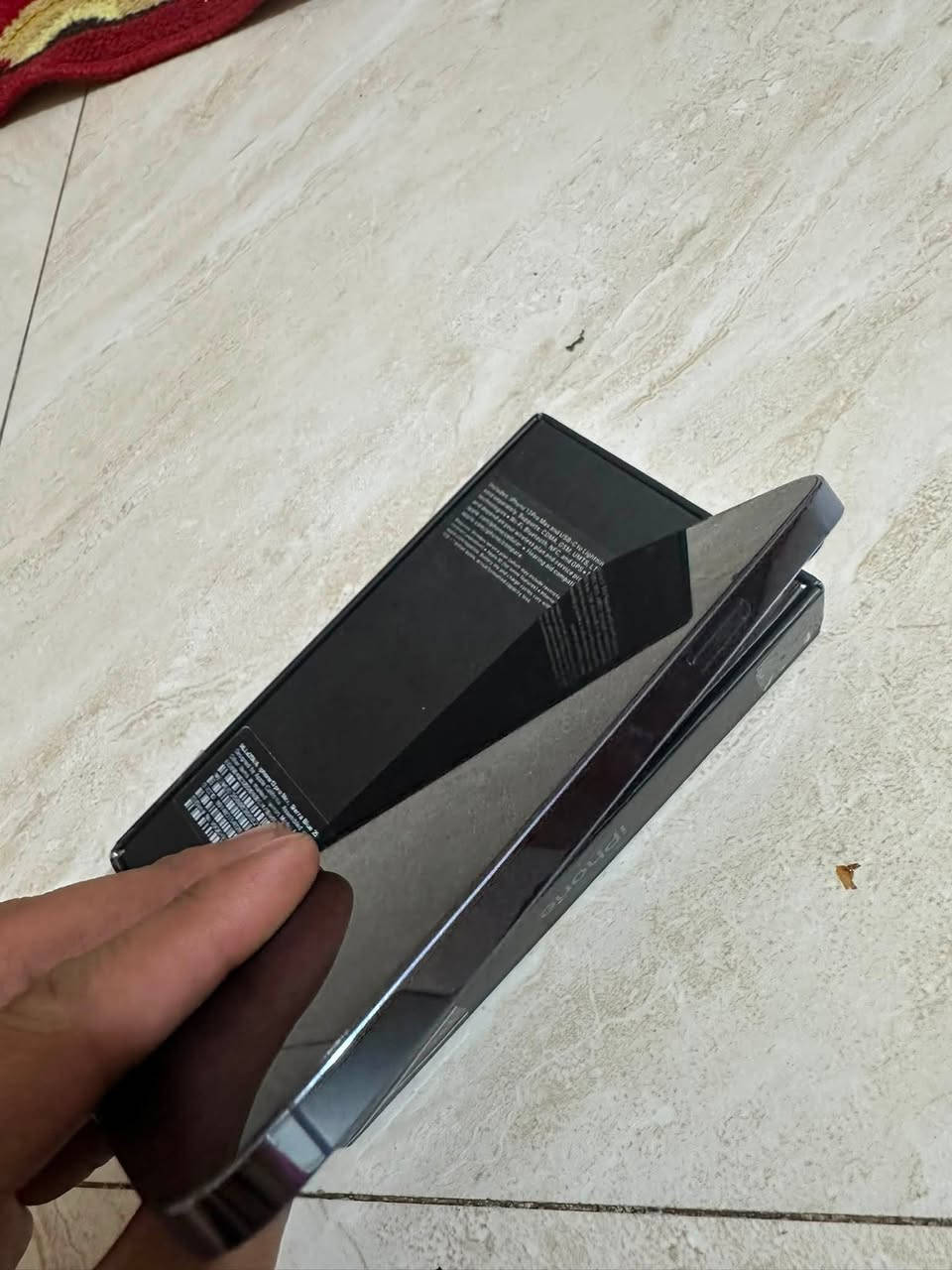 ايفون 13 برو ماكس ذاكره256 جهاز شرط تفحص بيدك مبدل شاشه اصليه الله شاهد 350 الف بدلتهه وبطاريه 75 جهاز اي خلل بي يرجع السعر 550 مكان بغداد  ***********
