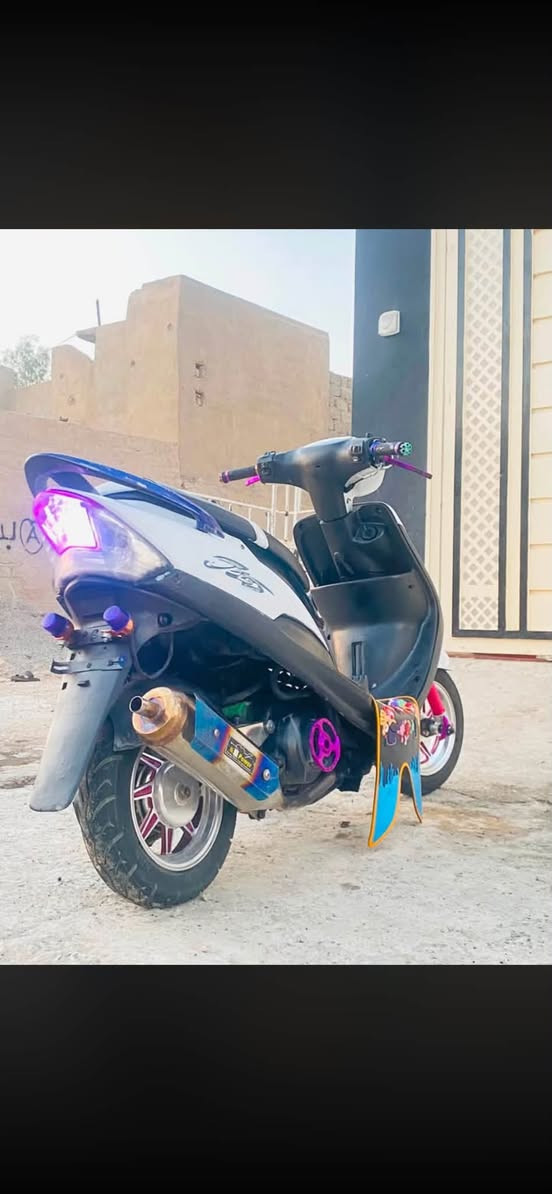 سلام عليكم درجة للبيع ماكس مغولي مكينه مزود بوش ٥٥ 
￼كلش نضيف جديد سعر مناسب بل خاص رقم ***********
***********❤️
