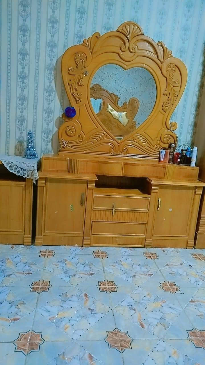 غرفه نوم عراقيه نضيفه 7 قطع الكنتور 6 بيبان دواره مديل جديد السعر 950 مكاني بصره ابي الخصيب مقابيل صناعيه حمدان رقم الهاتف ***********
