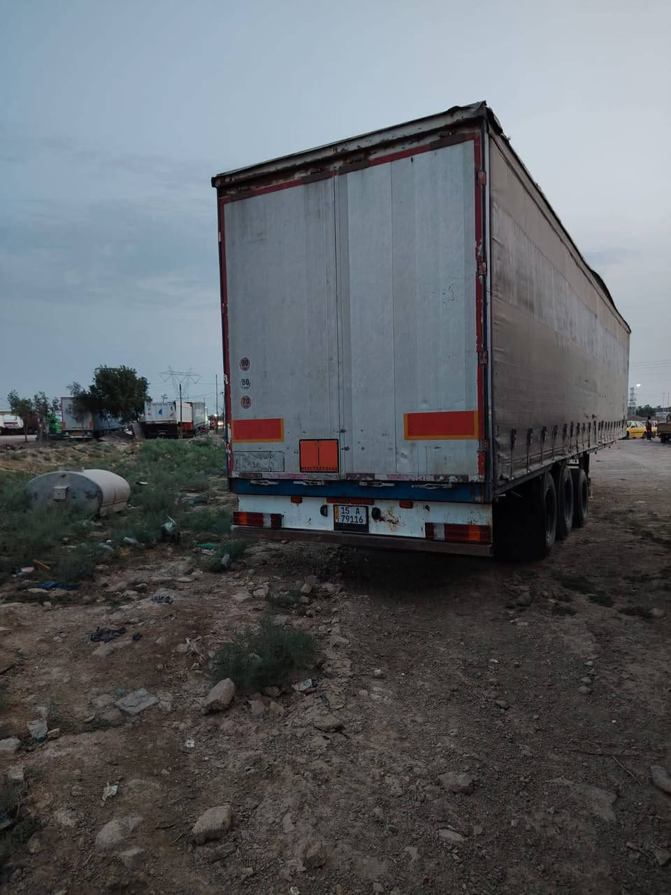 سلام عليكم للبيع حافضه طول ١٣/٦٠ جادر مسرحي منفيس تخم تاير التفاصيل اكثر ***********
