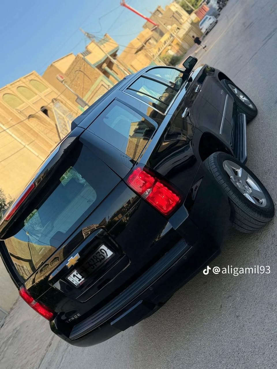 تاهو 2020خليجي LS 

(( شركة المنصور ))

رقم بغداد بأسمي تحويل ثاني يوم
ماشيه 102 الف

مكفوله كفاله عامه
كير و محرك كفاله عامه

سياره جديده بمعنى الكلمه
ما بيه اي نقص مسويله سيرفس كامل
السياره استعمال شخصي
السعر 385
الهاتف *********** Singapore

نص مكتوب في الصور:
- @aligamil93
