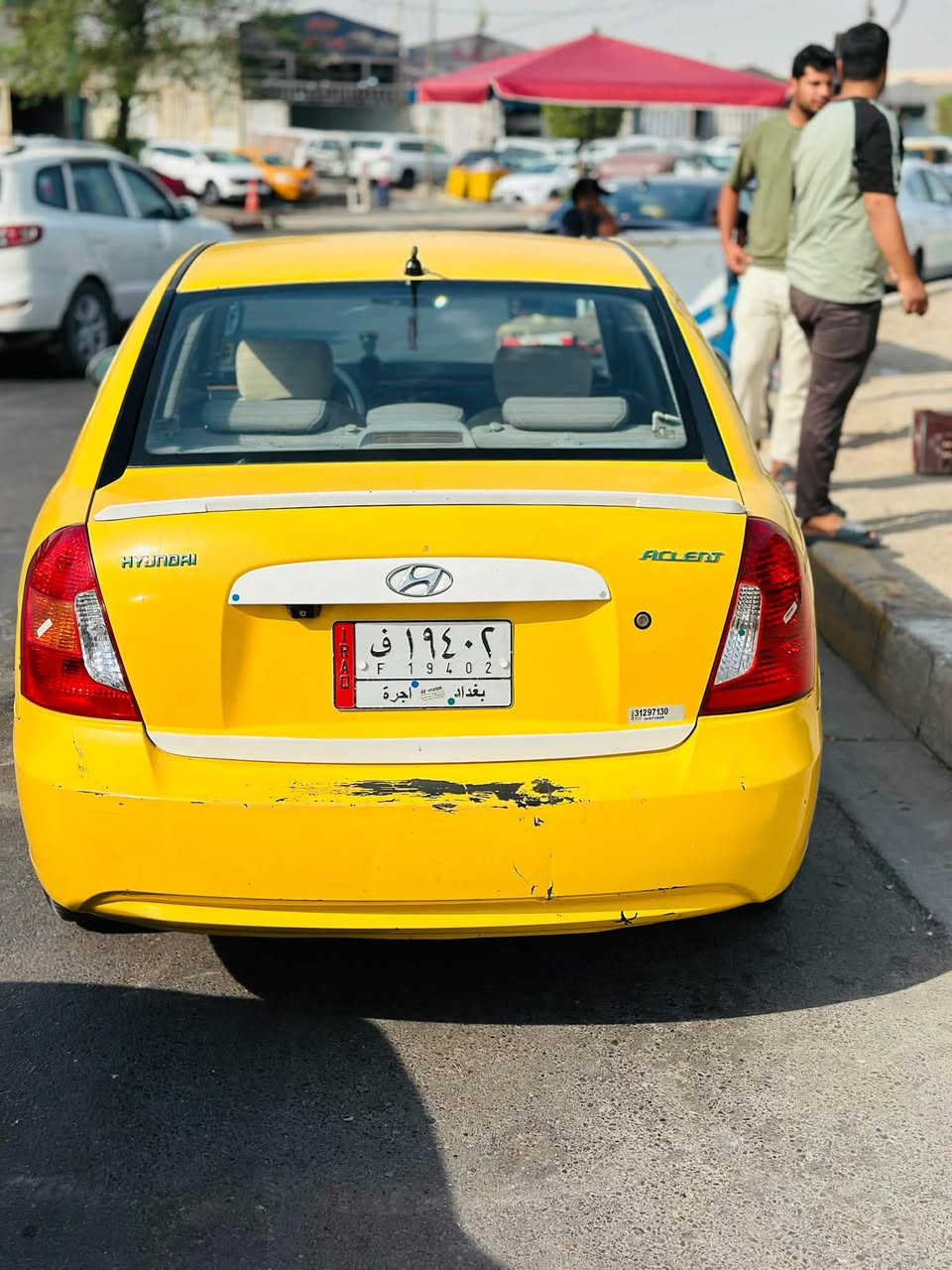 السلام عليكم سيارة اكسنت مديل ٢٠٠٩ وارد امريكي حادث جاملغ وبنيد دواخل كفالة عامة الشراي يخابر ويدللل ***********
