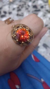 زوج محابس زمرد شرط يندق بالجهاز 07735927405