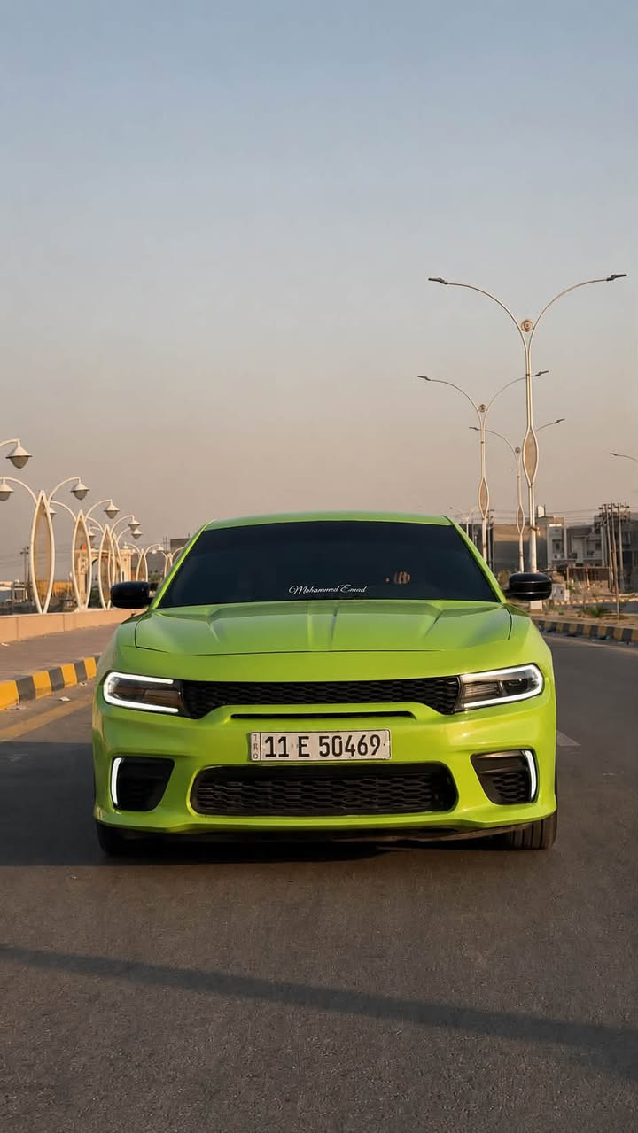 السلام عليكم 
للبيع جارجر sxt لون مميز تفاحي 🍏
موديل ١٩ اصل 
ماشية ١٧٧ ميل  بس بالعراق ماشيه قليل هذا ممشاه بامريكا 
مكينه 3.6
رقم بغداد باسمي مداور ثاني يوم 
حادثها جاملغ ضربه بسيطه وبعدهي على حطتها حتى ممصلحه
ارباكات سليمه  
الدعاميه الامايه تحديث فقط لا حادث ولا شي وعندي تصوير من نفتحت
كشنات حضن + جلد ابيض مطعم بتفاحي والبطاين كذالك 
كرسي السائق كهربائي 
شاشه كبيره كامره دواره  كاربلاي
صور حادثها موجوده وسونار بيها السياره  
مكانها ناصريه - مركز 
سعرها 205
***********
